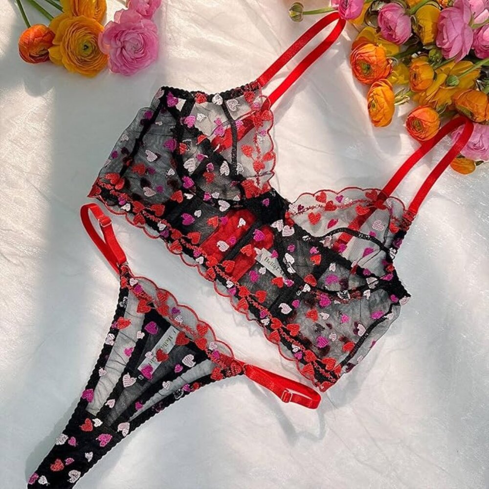 Red Heart SheerLingerie Set, Medium